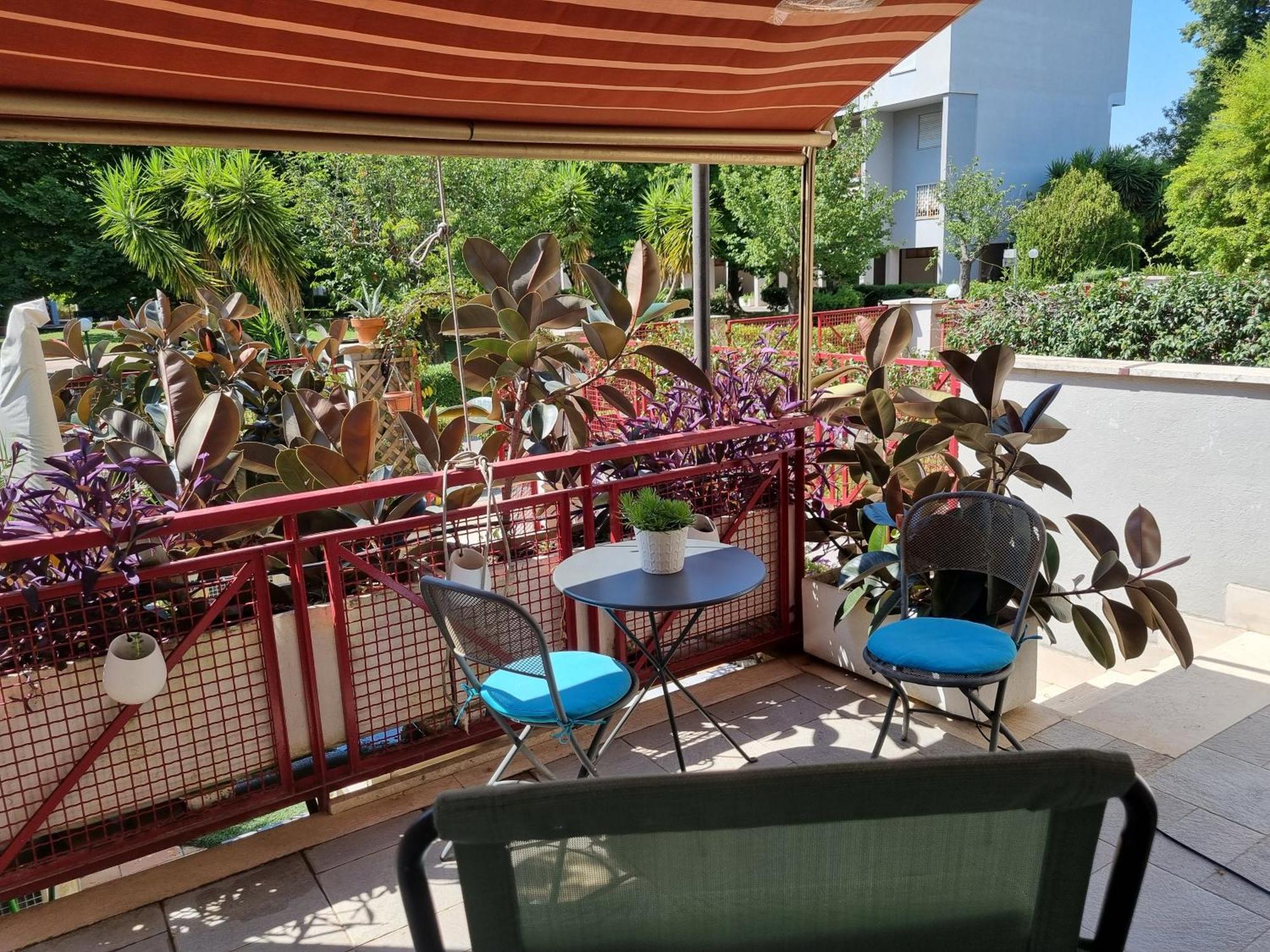 Intero Appartamento Con Giardino E Parcheggio Rom Exterior foto